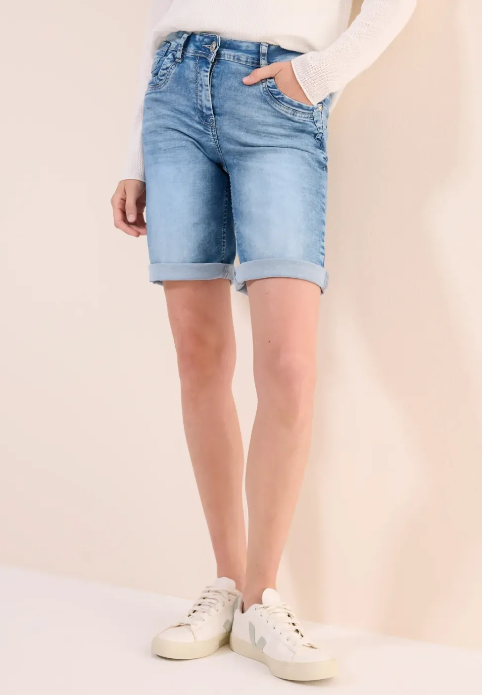 Casual Fit Jeansshorts
