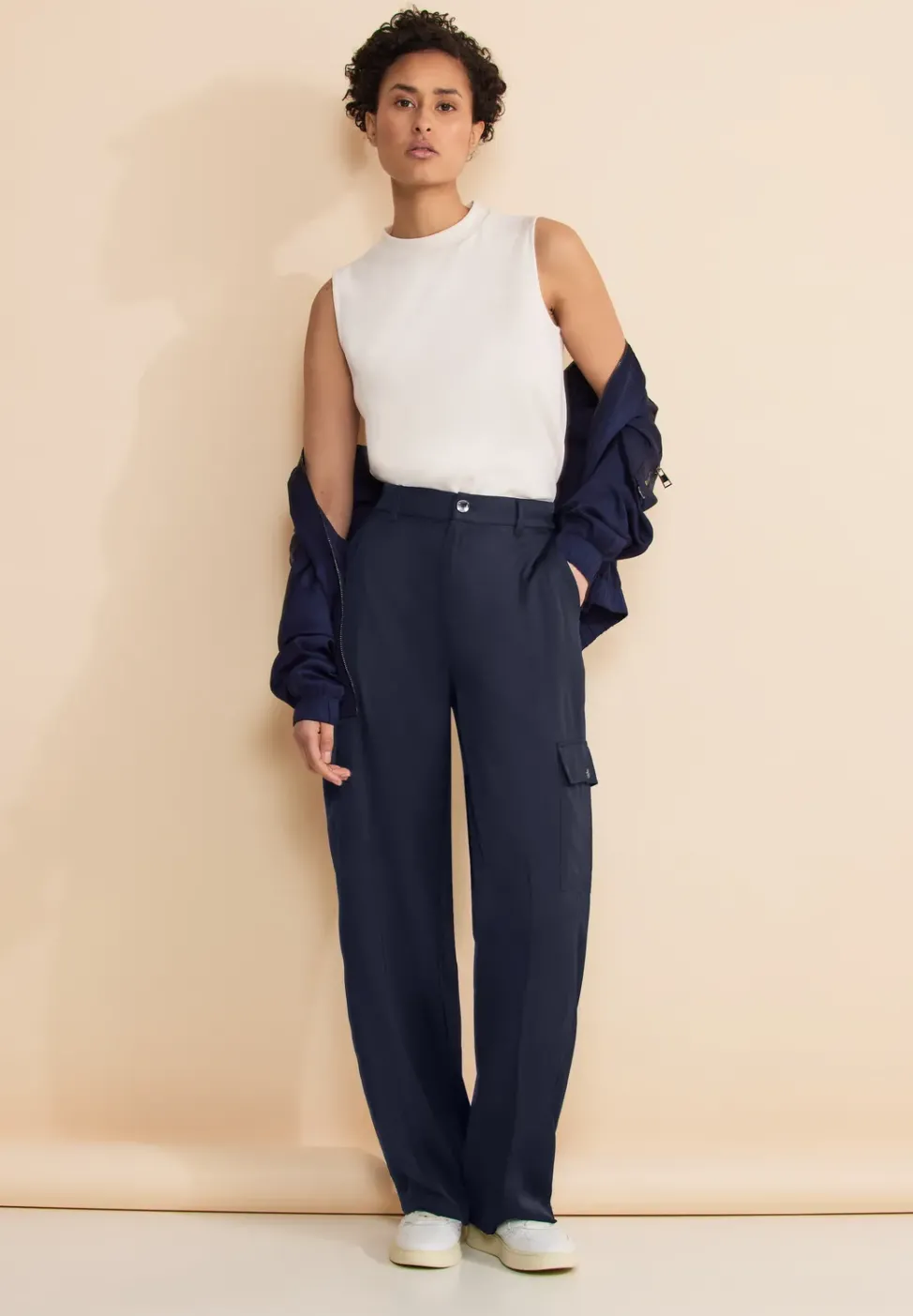 Casual Fit Satin Hose