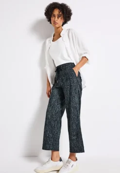 Casual Fit Snake Print Hose