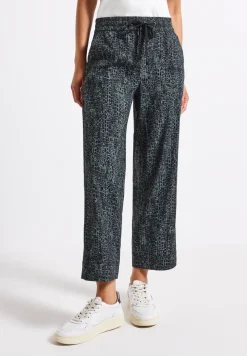 Casual Fit Snake Print Hose
