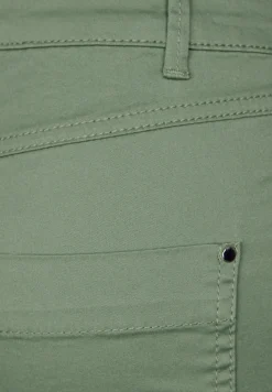 Casual Fit Twill Hose