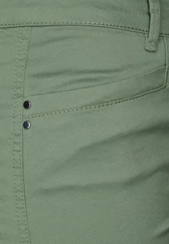 Casual Fit Twill Hose