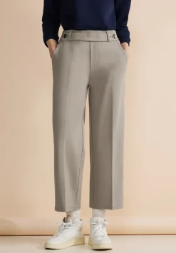 Casual Fit Twill Hose
