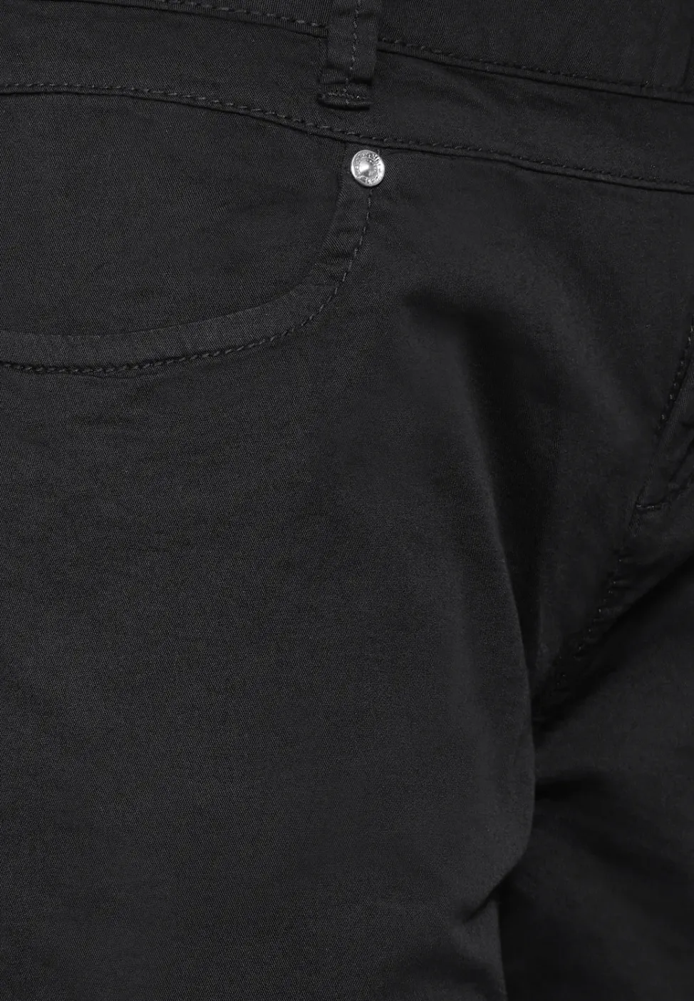 Casual Fit Twill Hose