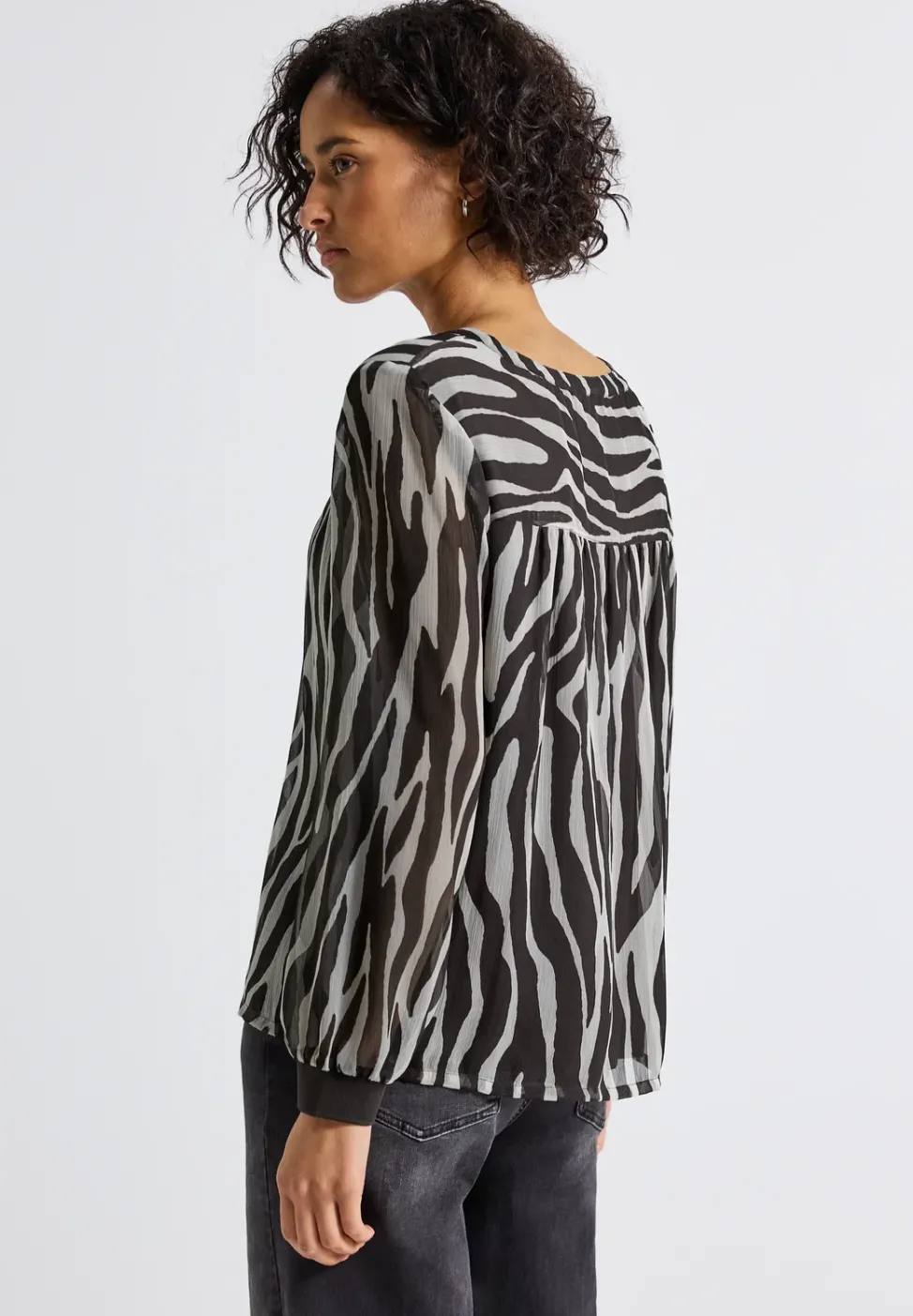 Chiffonbluse mit Zebra Print