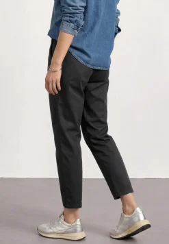 Chino im Casual Fit in softer Qualität