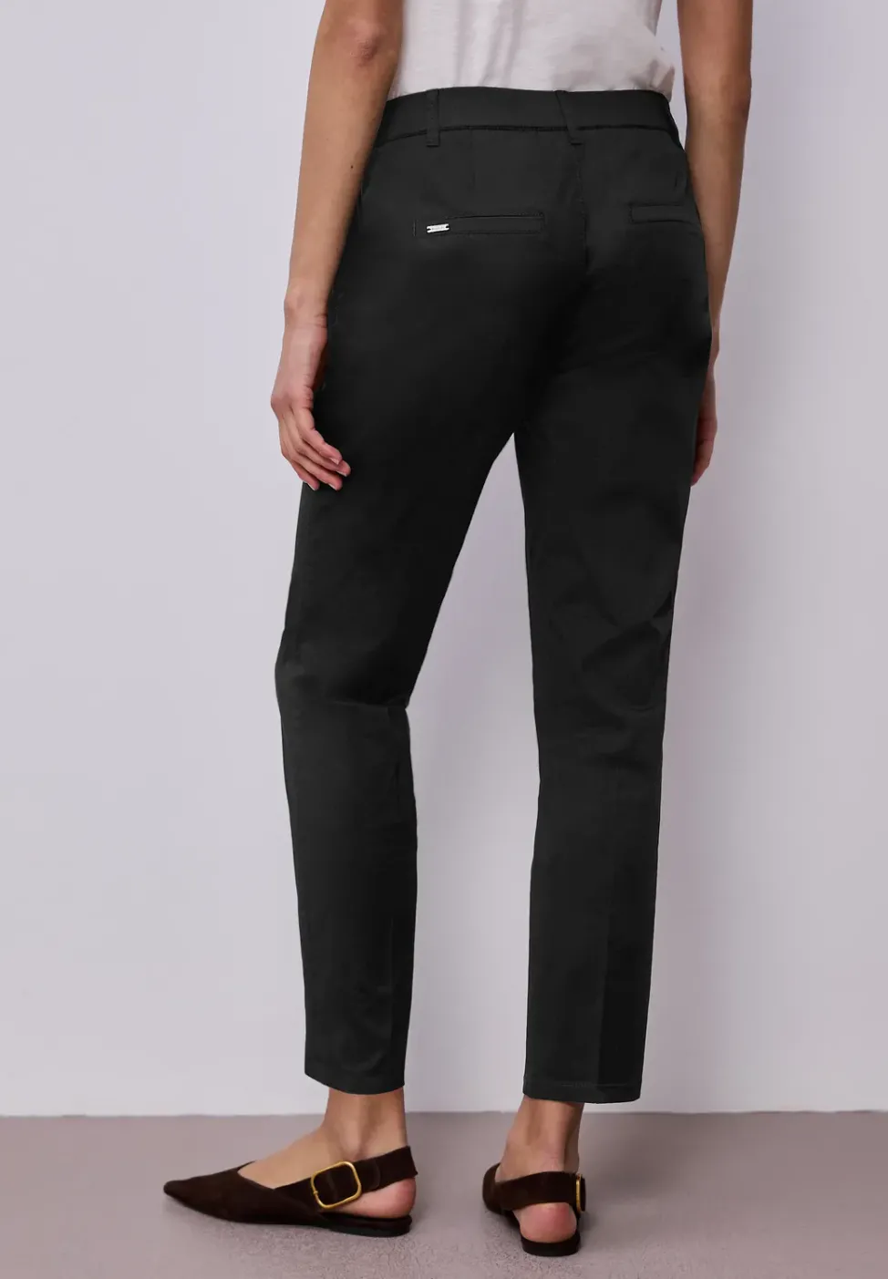 Chino im Casual Fit in softer Qualität
