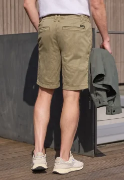 Chino Shorts im Regular Fit mit Flexbund