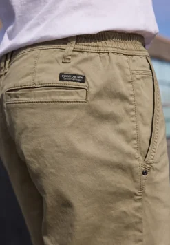 Chino Shorts im Regular Fit mit Flexbund