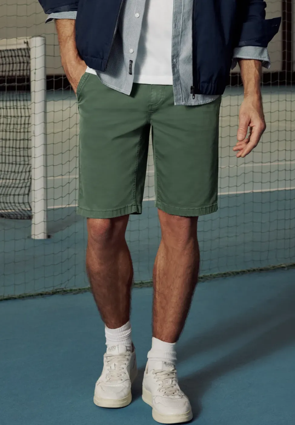 Chino Shorts im Regular Fit mit Flexbund