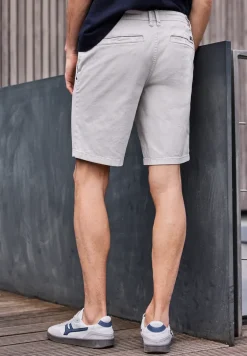 Chino Shorts im Regular Fit mit Flexbund