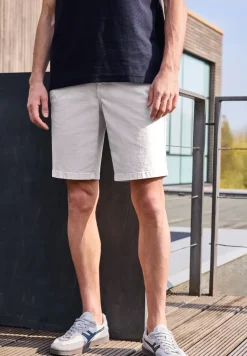 Chino Shorts im Regular Fit mit Flexbund