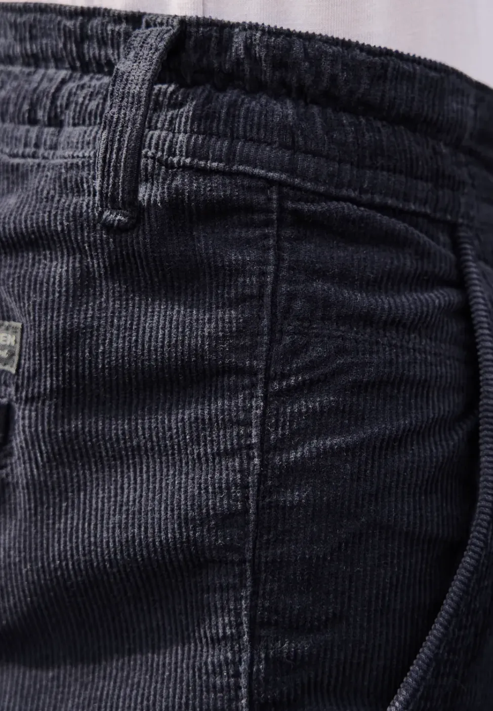 Chino Shorts im Regular Fit aus Cord