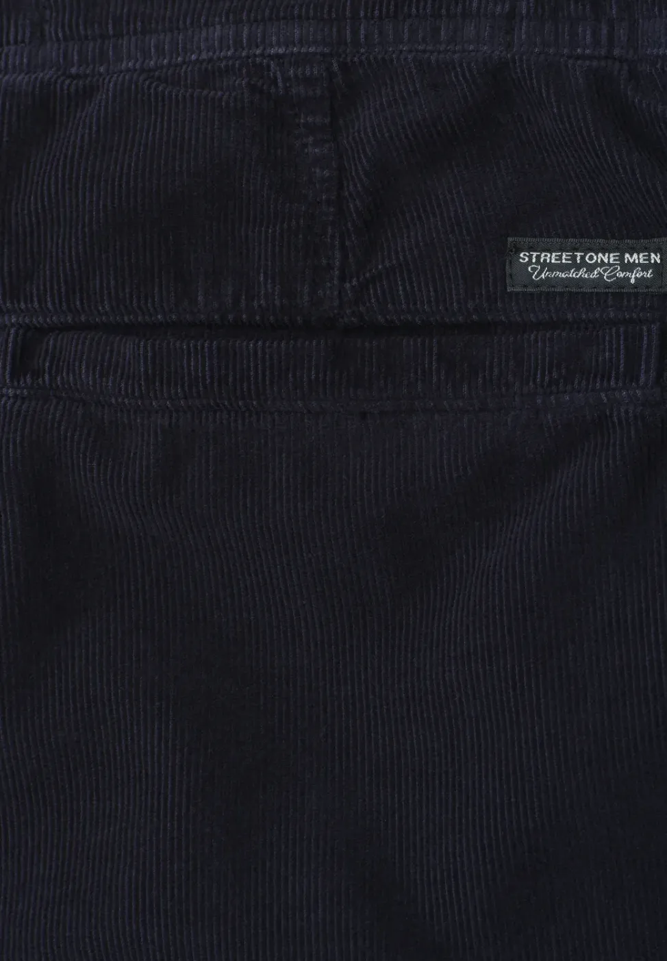 Chino Shorts im Regular Fit aus Cord