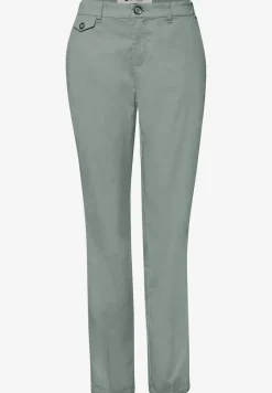 Chino im Casual Fit in softer Qualität