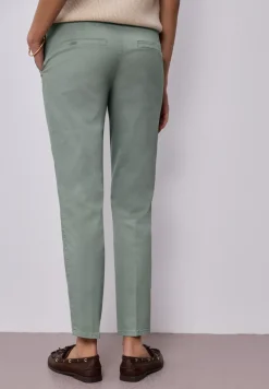 Chino im Casual Fit in softer Qualität