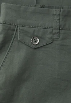 Chino im Casual Fit in softer Qualität