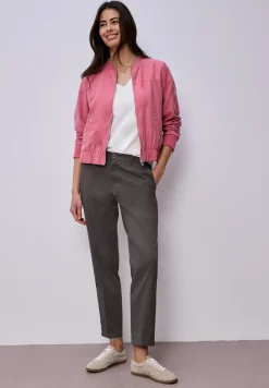 Chino im Casual Fit in softer Qualität