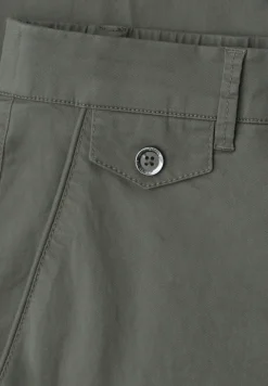 Chino im Casual Fit in softer Qualität