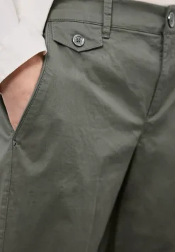 Chino im Casual Fit in softer Qualität