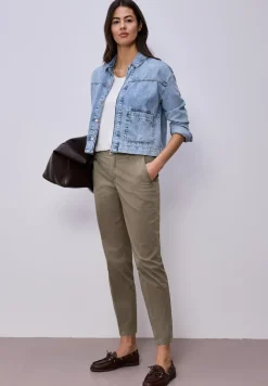Chino im Casual Fit in softer Qualität