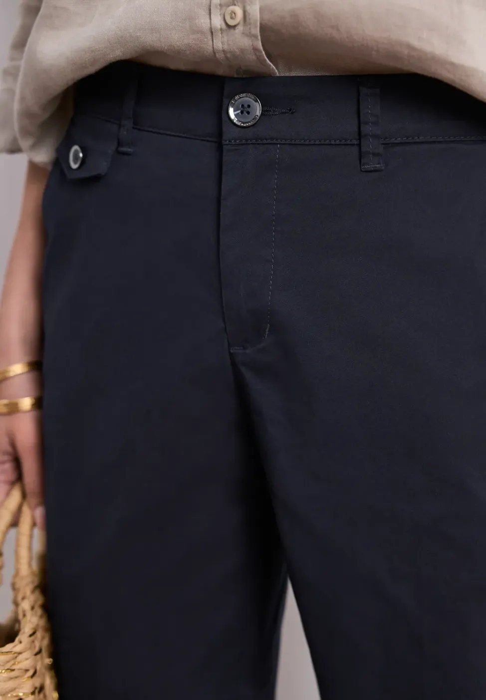 Chino im Casual Fit in softer Qualität