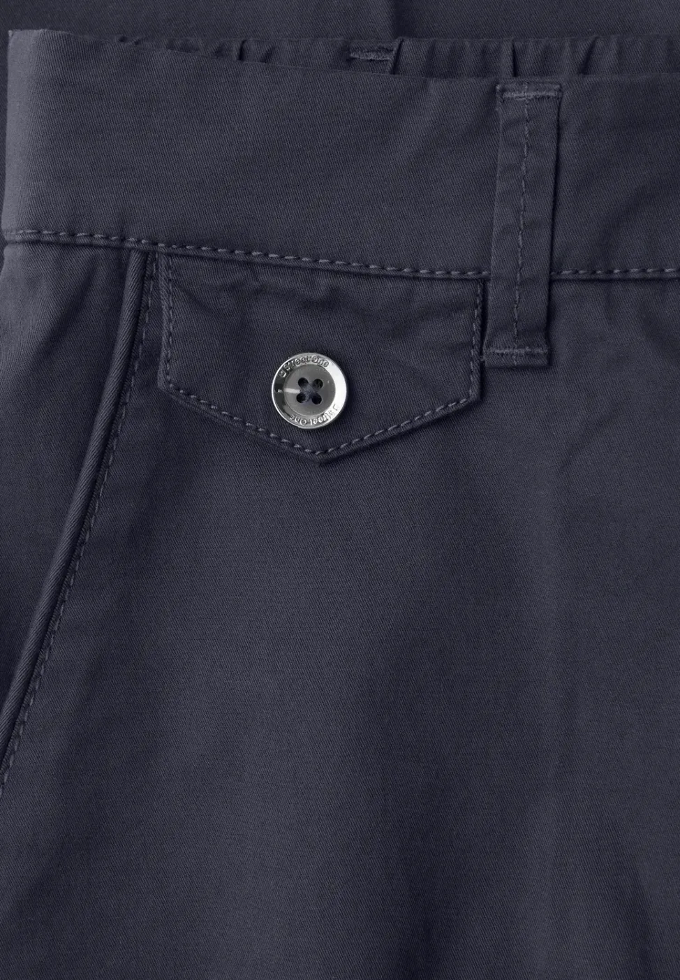 Chino im Casual Fit in softer Qualität