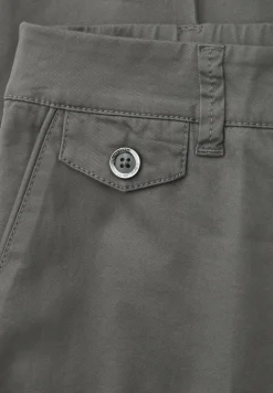 Chino im Casual Fit in softer Qualität