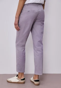 Chino im Casual Fit in softer Qualität