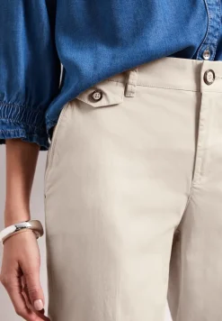 Chino im Casual Fit in softer Qualität