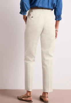 Chino im Casual Fit in softer Qualität