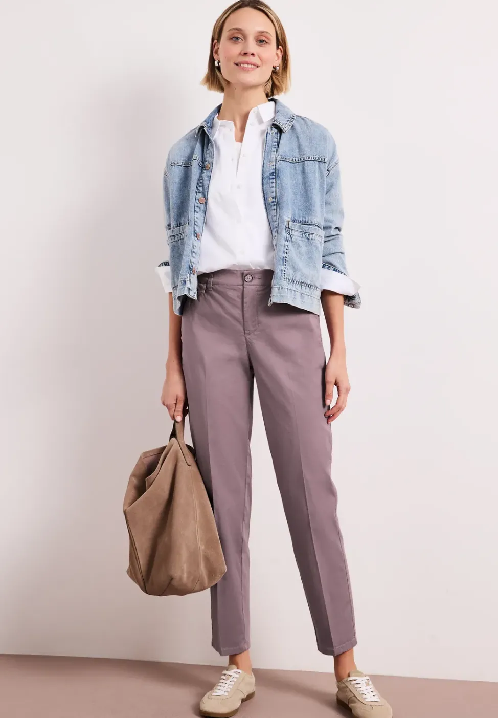 Chino im Casual Fit in softer Qualität