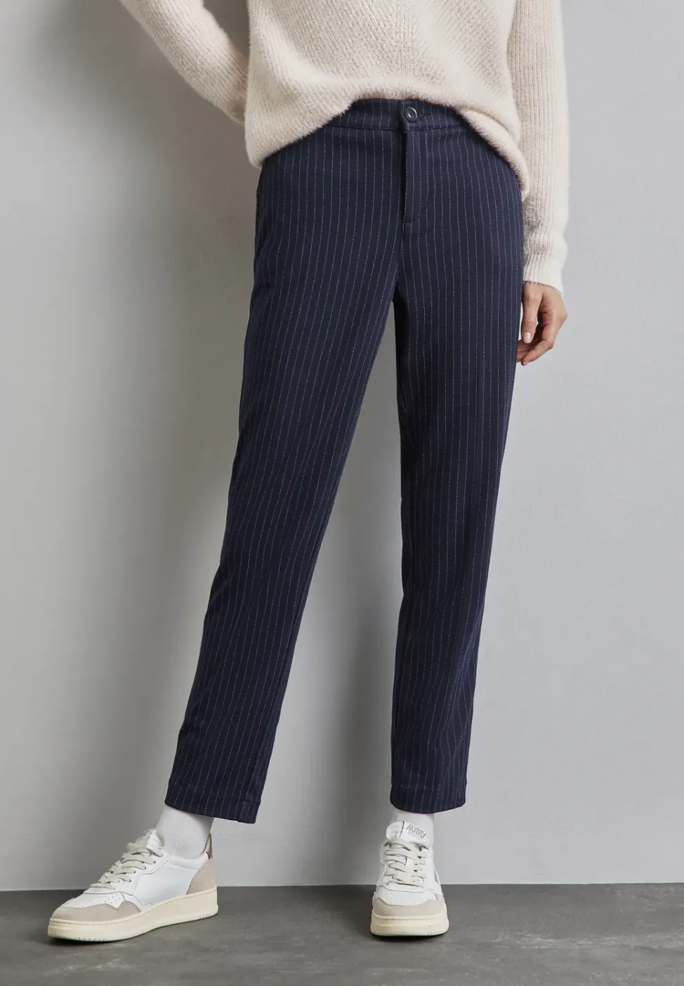 Chino im Nadelstreifen-Look