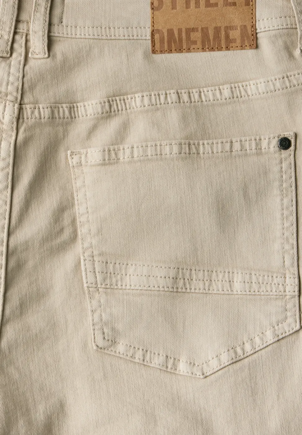 Colored Jeans Bermuda