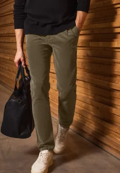 Cord Chino