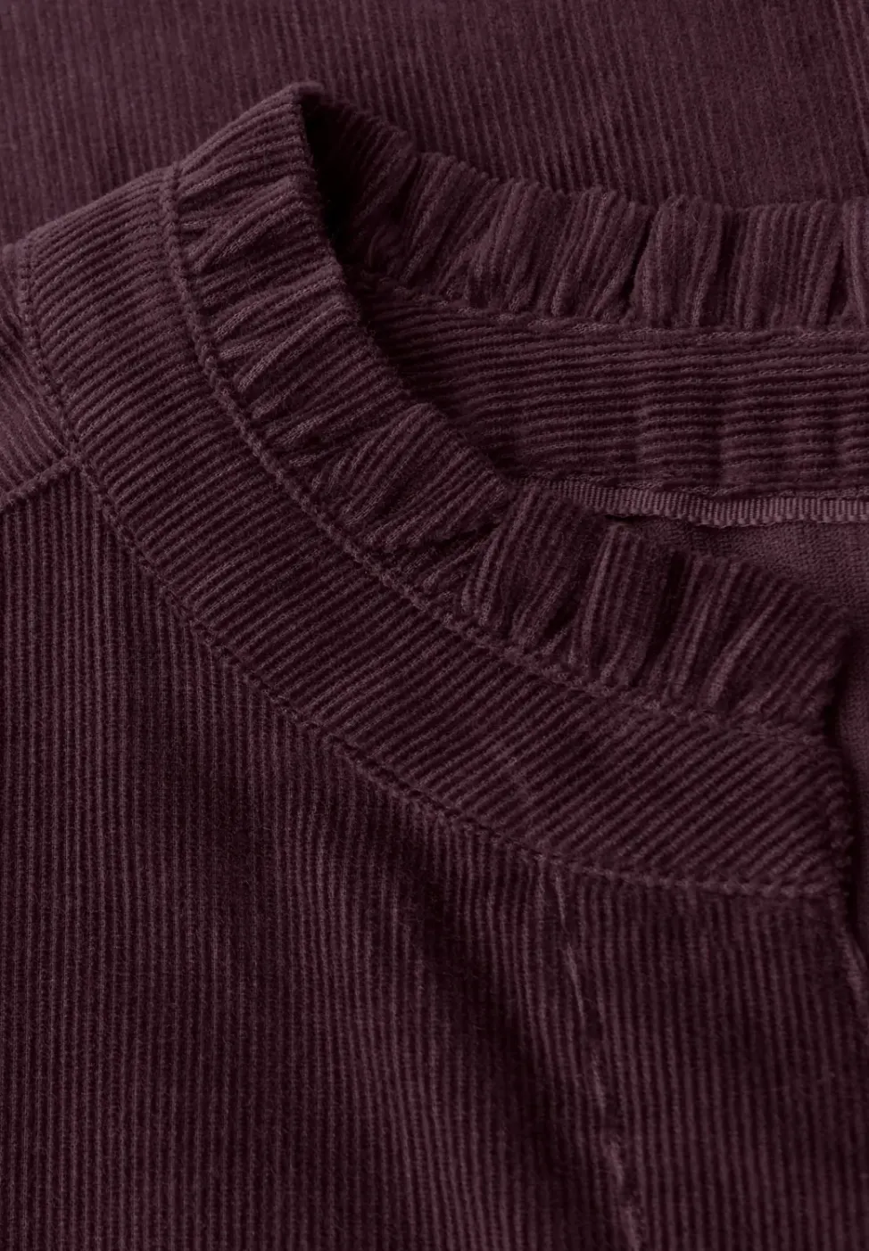 Cordbluse mit Rüschen