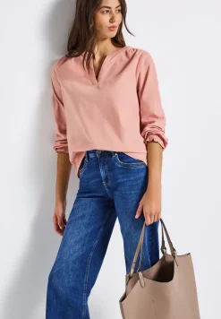 Cordbluse mit Rüschendetails