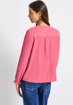 Cordbluse mit Rüschendetails