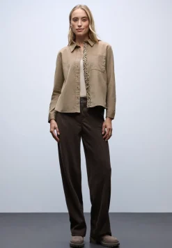 Cordbluse mit Tapedetails