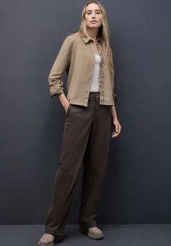 Cordbluse mit Tapedetails