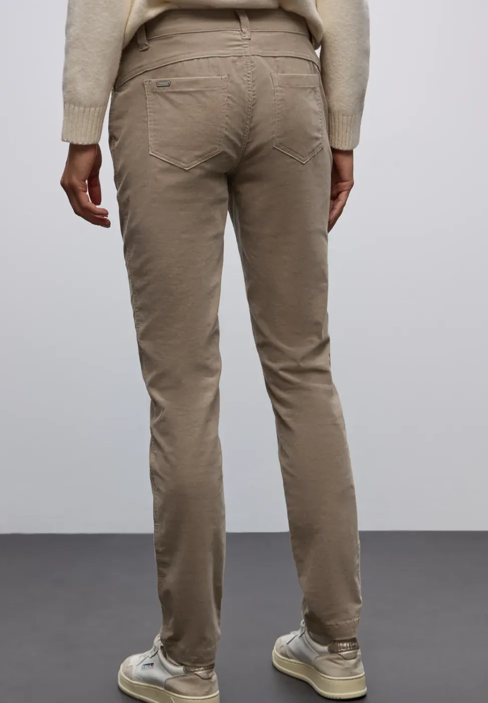 Cordhose im Casual Fit