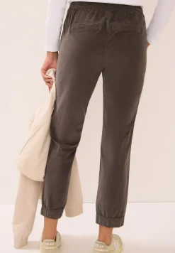 Cordhose im Casual Fit