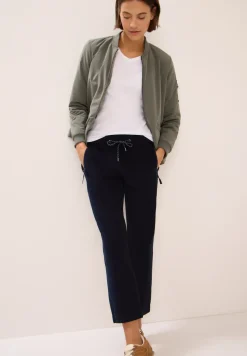 Cordhose im Casual Fit
