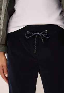 Cordhose im Casual Fit