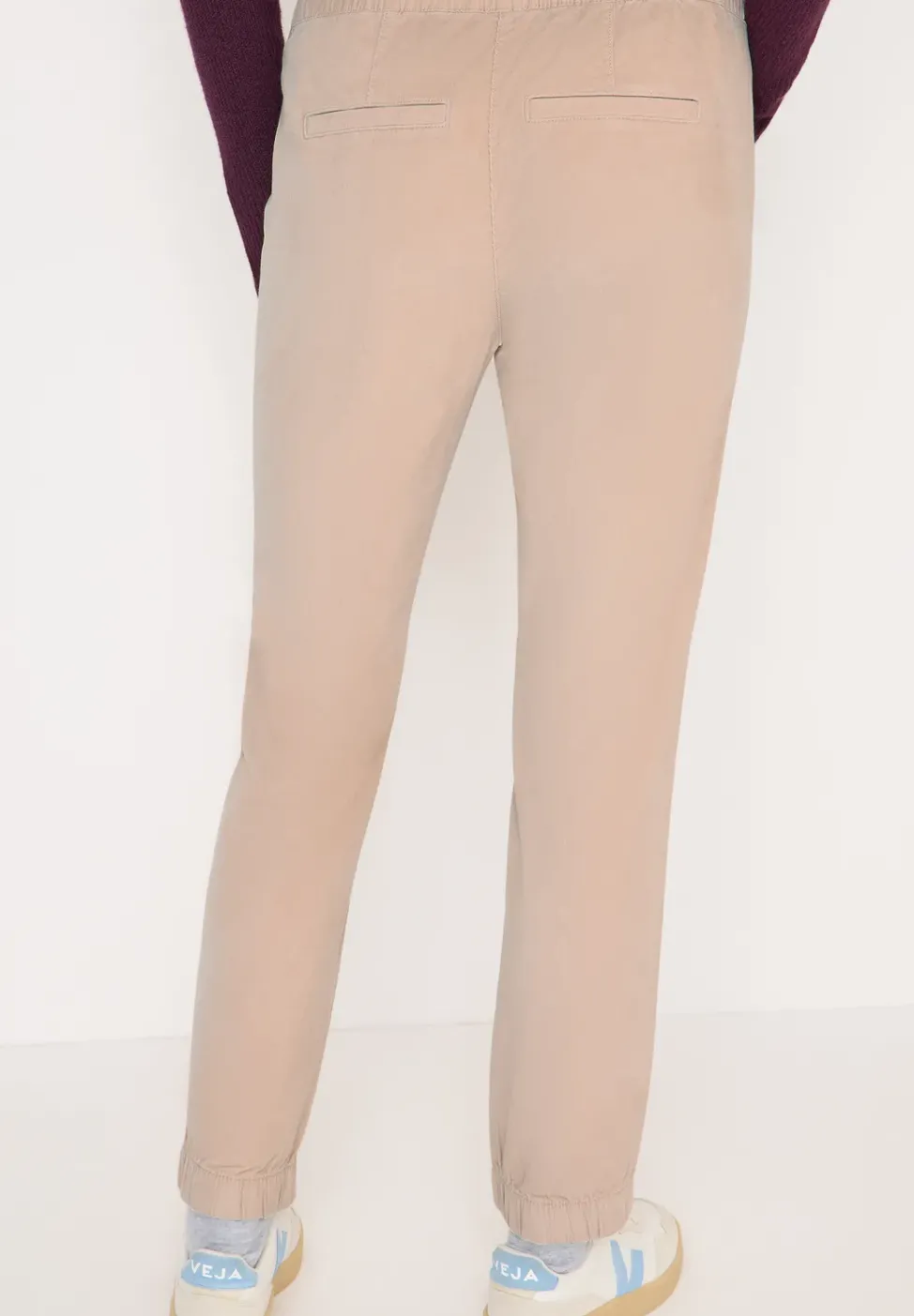 Cordhose im Causal Fit