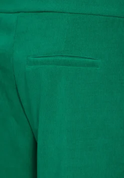 Cord-Hose im Loose Fit