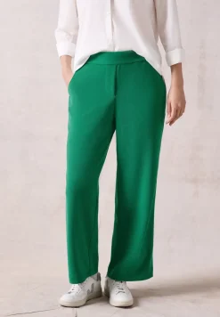 Cord-Hose im Loose Fit