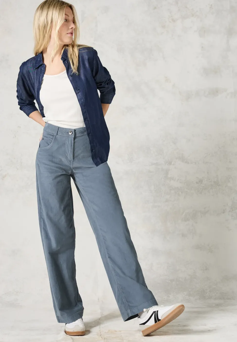 Cordhose im Loose Fit