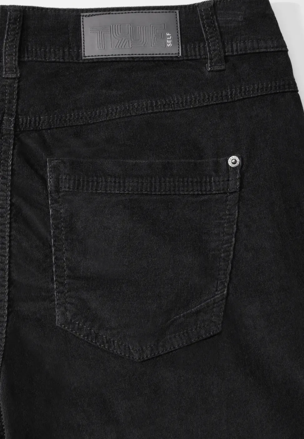 Cordhose im Loose Fit