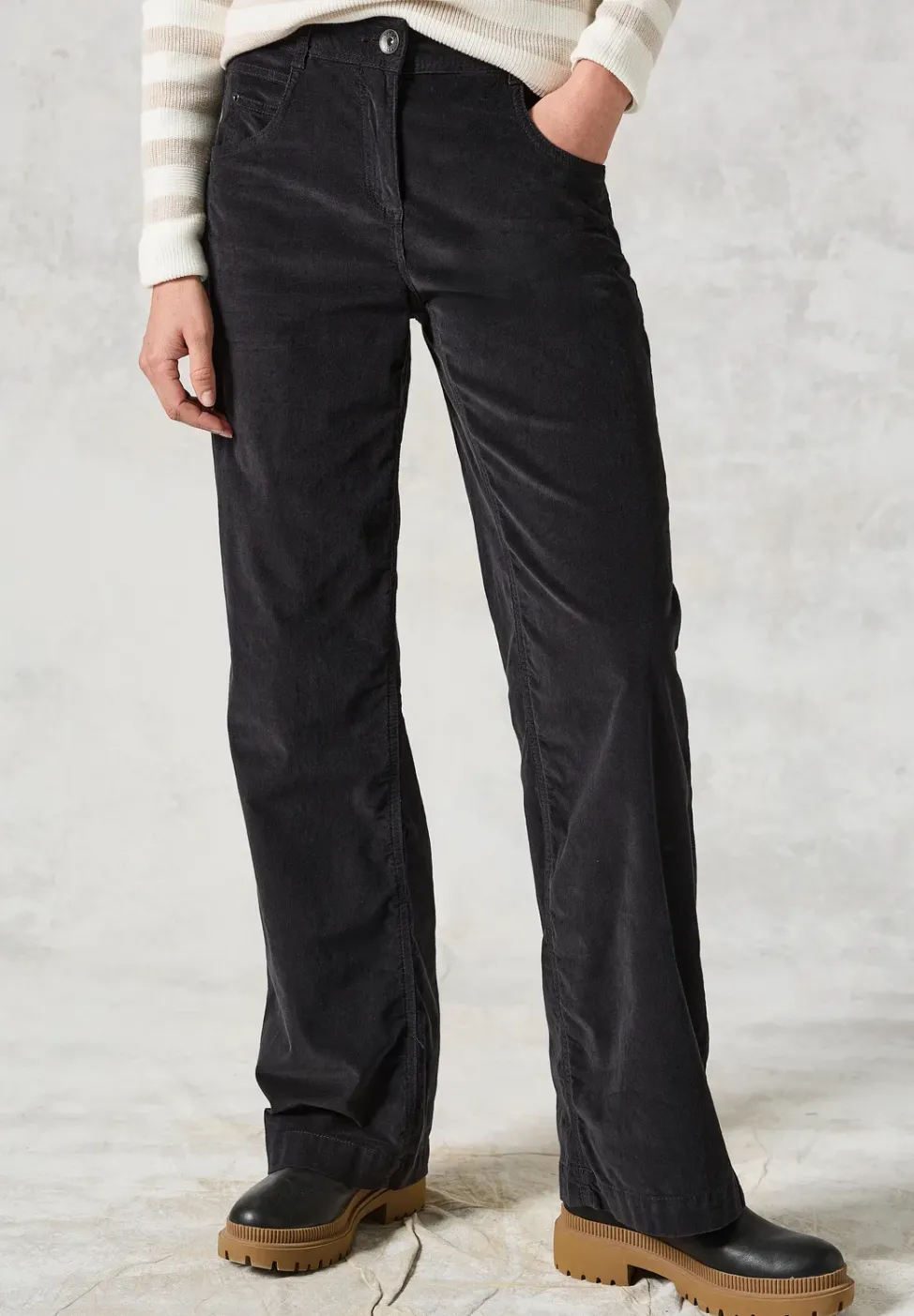 Cordhose im Loose Fit